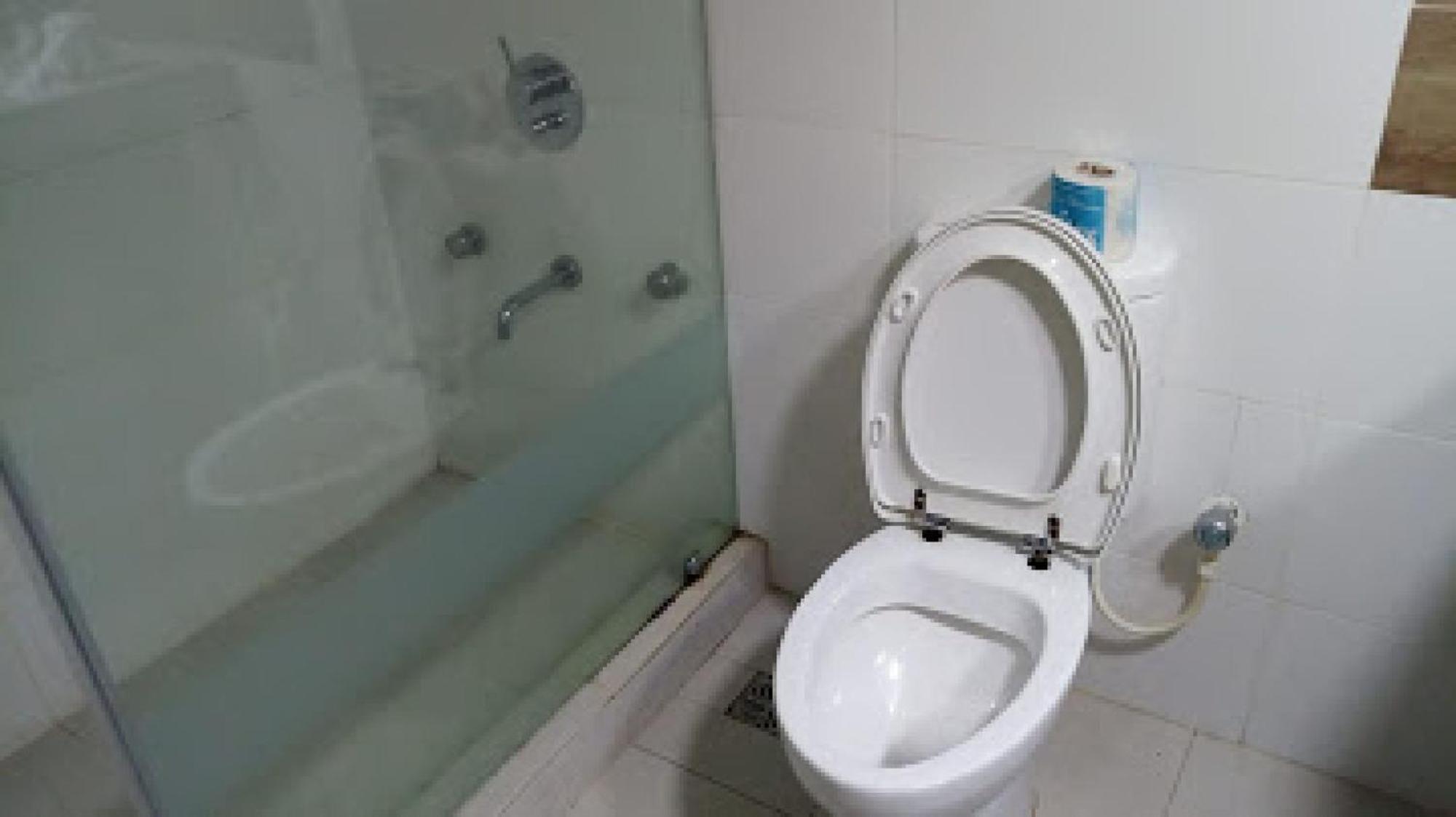 Room In Lodge - Premier Hotel-อิบาดัน ภายนอก รูปภาพ